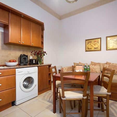 B12 - Comfort Apartemnts City Center Appartement Krakau Buitenkant foto