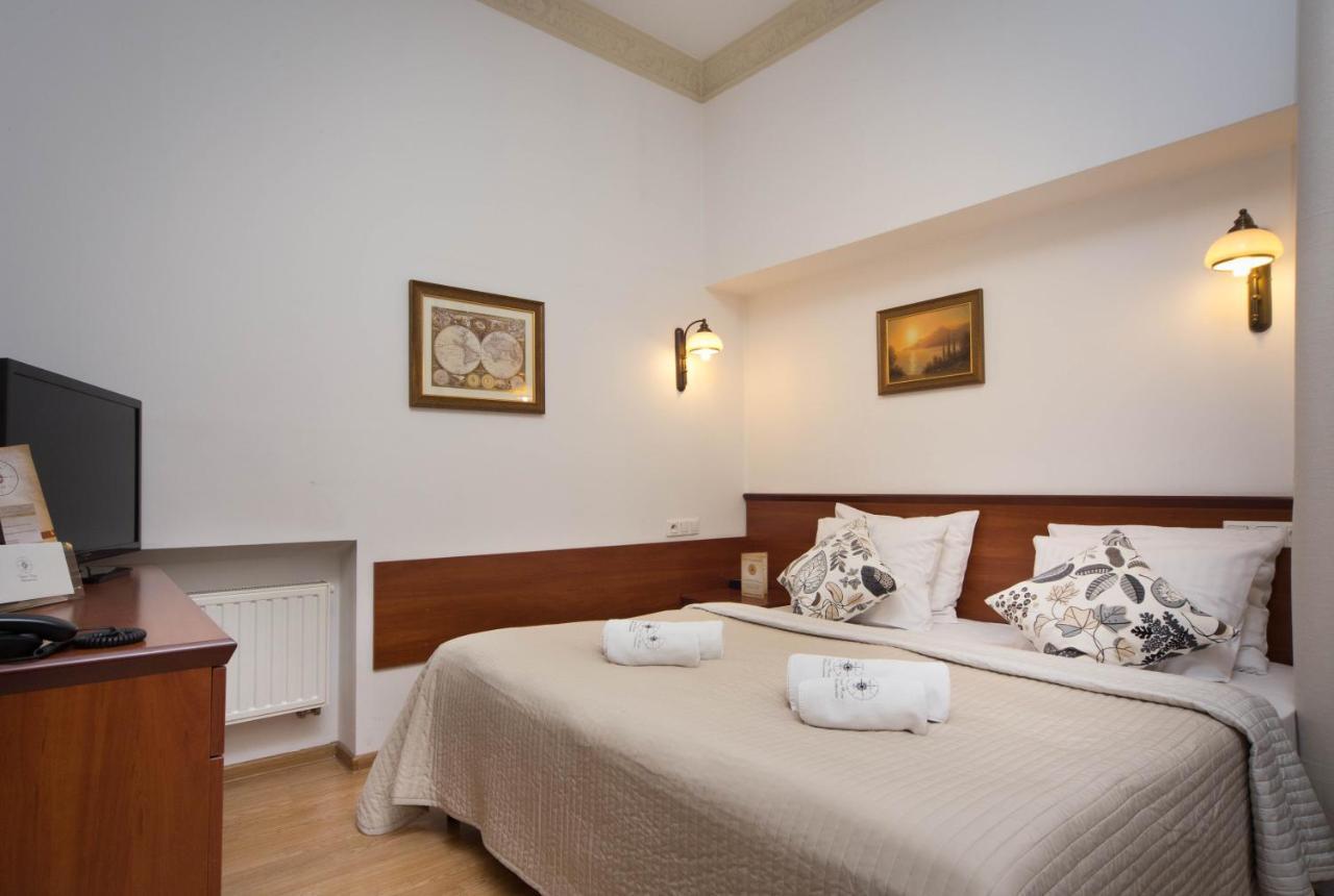 B12 - Comfort Apartemnts City Center Appartement Krakau Buitenkant foto
