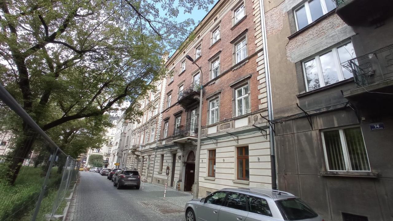B12 - Comfort Apartemnts City Center Appartement Krakau Buitenkant foto